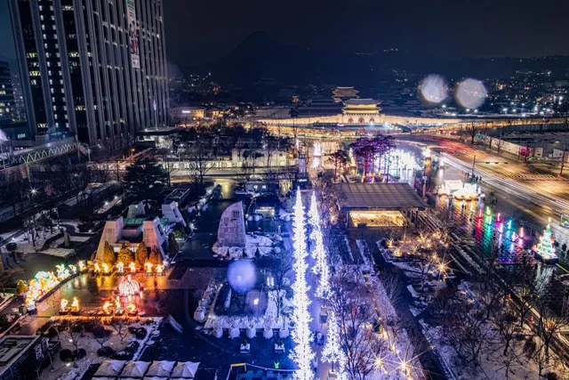 An earlier Seoul Lantern Festival and market at Gwanghwamun Square